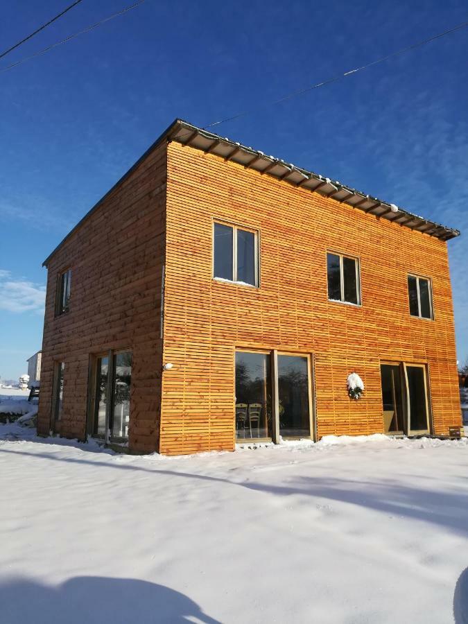 Maison Ecologique En Paille La Chapelle-Encherie Exterior photo