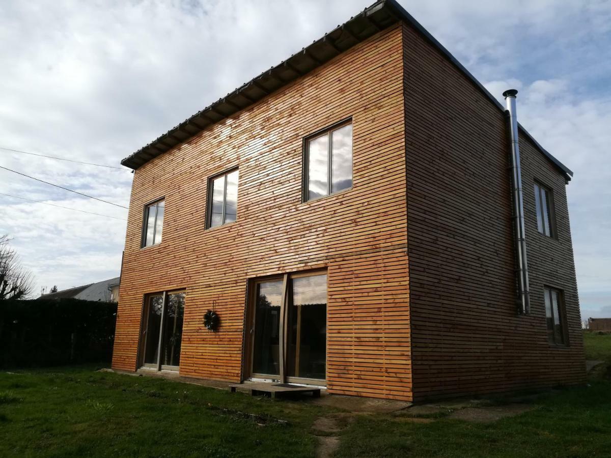 Maison Ecologique En Paille La Chapelle-Encherie Exterior photo